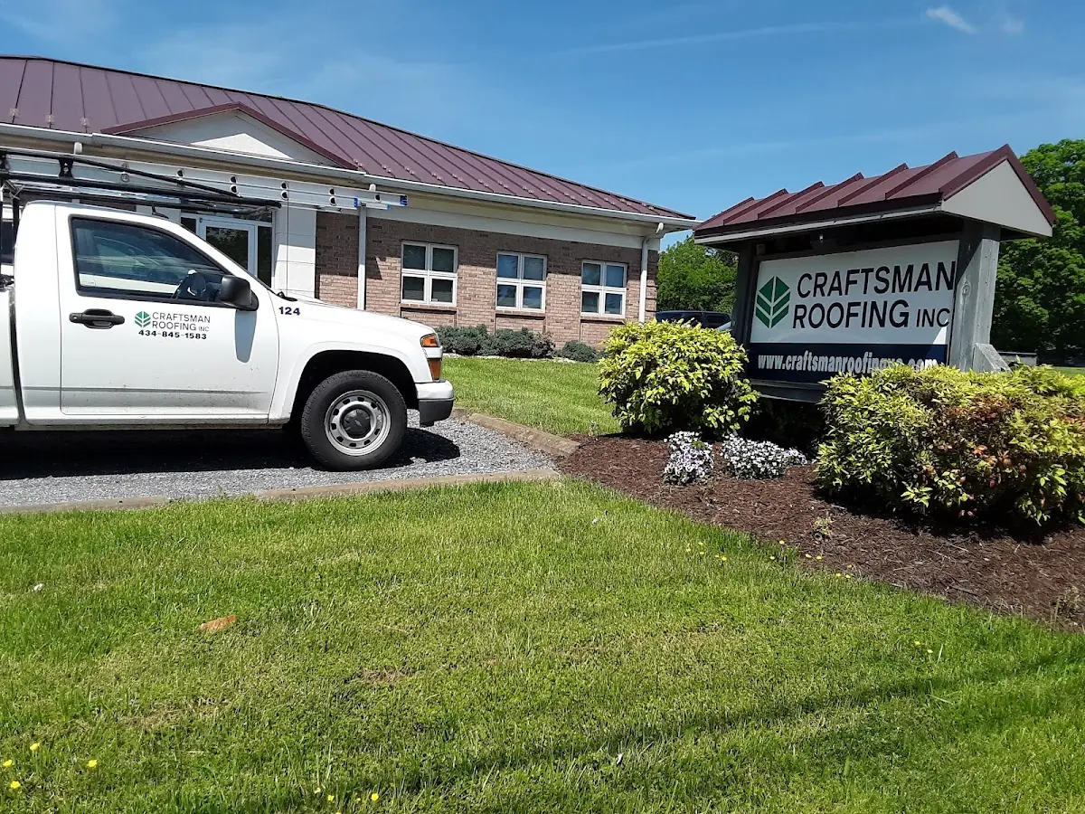 Quality Ice Dam Removal by experienced craftsmen in Parrish